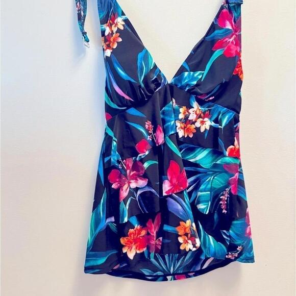 SWIM SOLUTIONS WOMENS PRINTED TIERED HALTER TANKINI TOP swimwear, New 10 - Picture 4 of 13